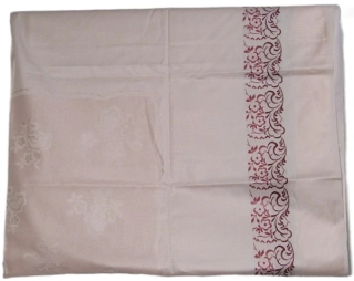 nový damaškový ubrus